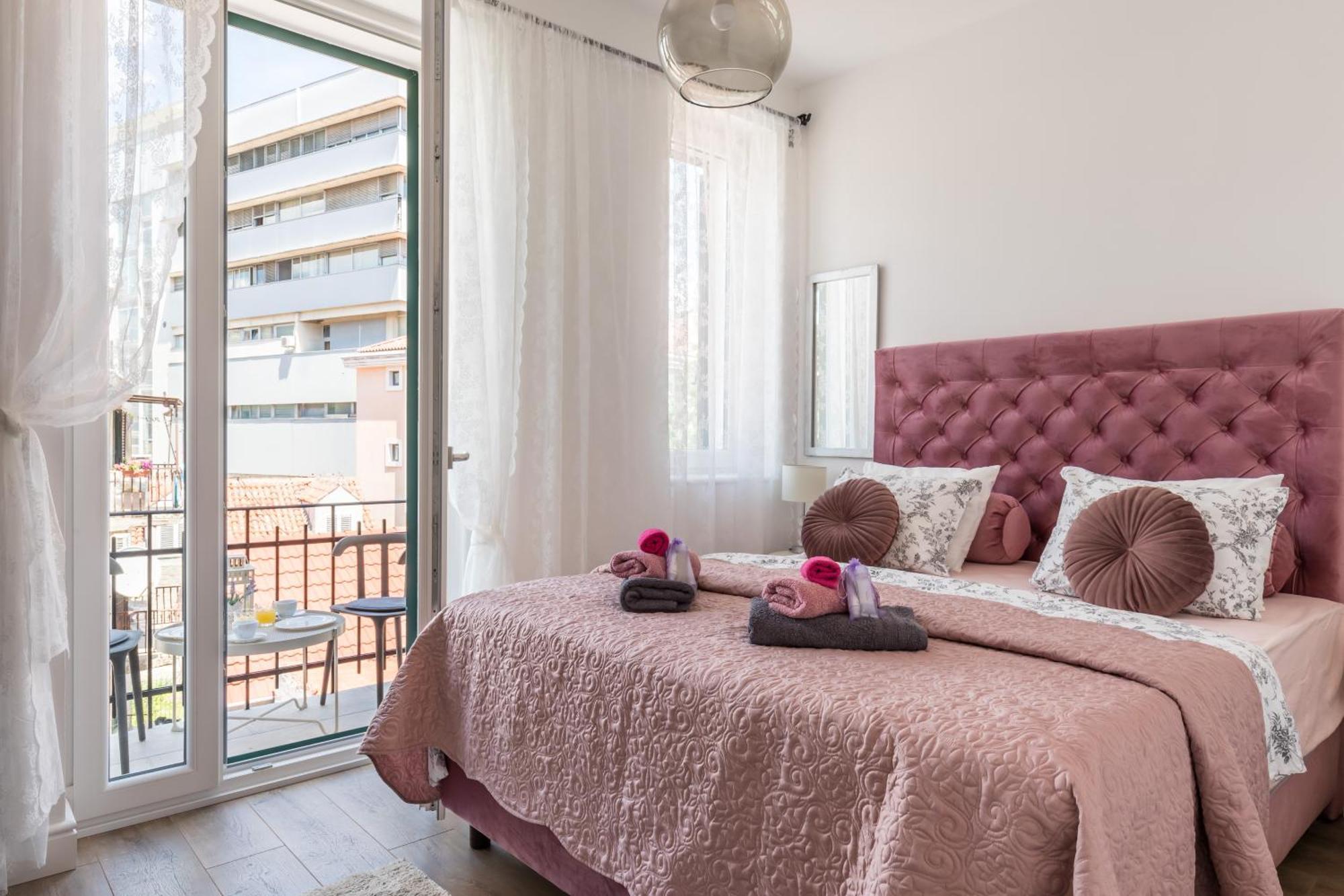 Romantic Apartment With Balcony 斯普利特 外观 照片
